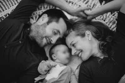 vom Licht geküsst Fotografie – Paare, Babybauch & Familien