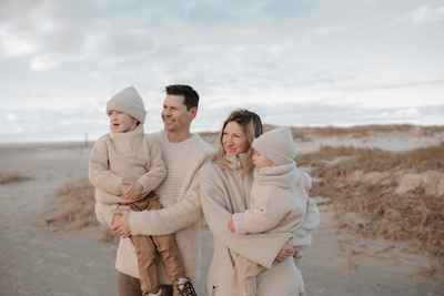 Heimatliebe Fotografie I Babybauch & Neugeborenen Fotografie